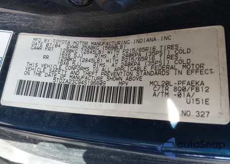 2004 Toyota Sienna Le z USA, uszkodzony, nr VIN 5TDZA23C94S196609